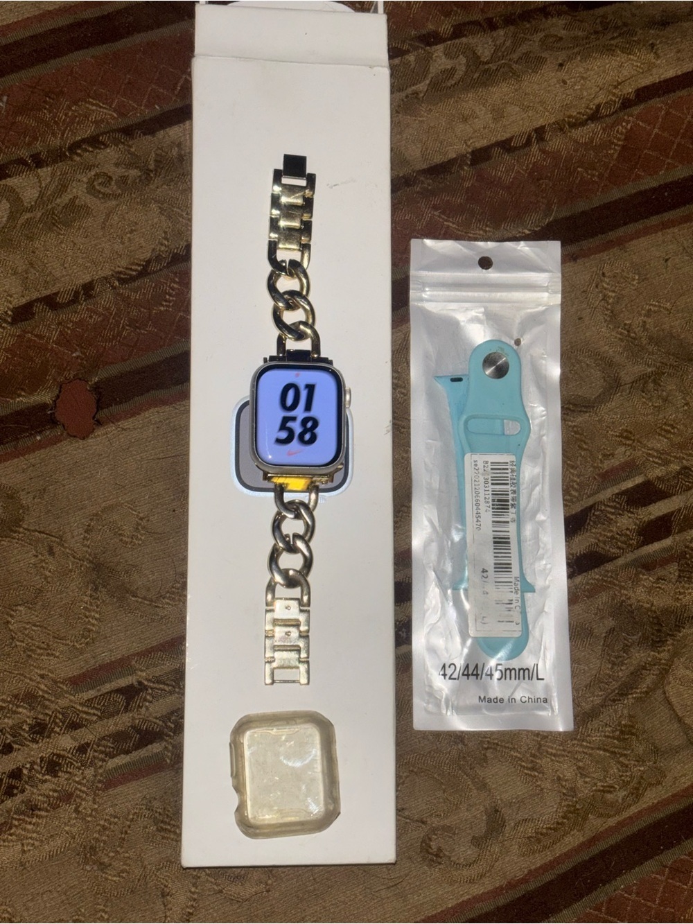 Apple Watch Series 7 Nike